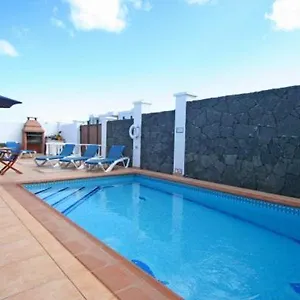 Rosa Costa Teguise